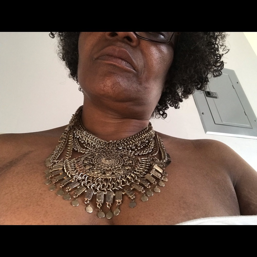 Necklace - Picture 5 of 7